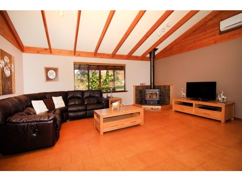 1 Tweed Road, Bridgetown WA 6255