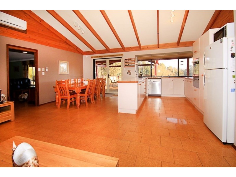 1 Tweed Road, Bridgetown WA 6255