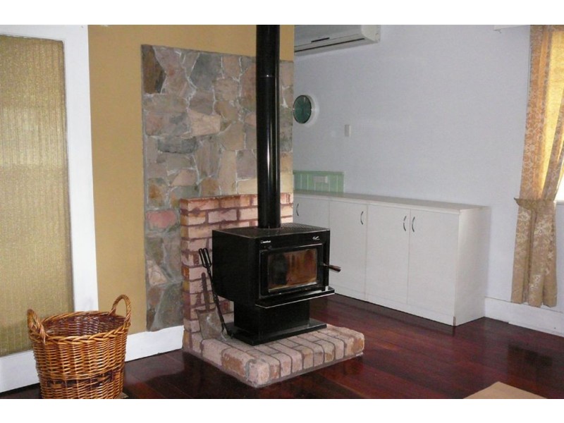 40 Warner Street, Hester WA 6255