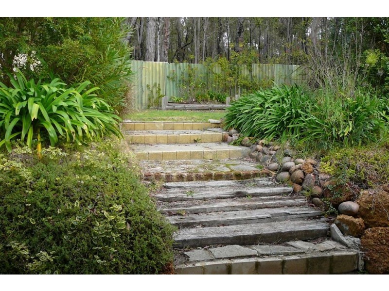 40 Warner Street, Hester WA 6255