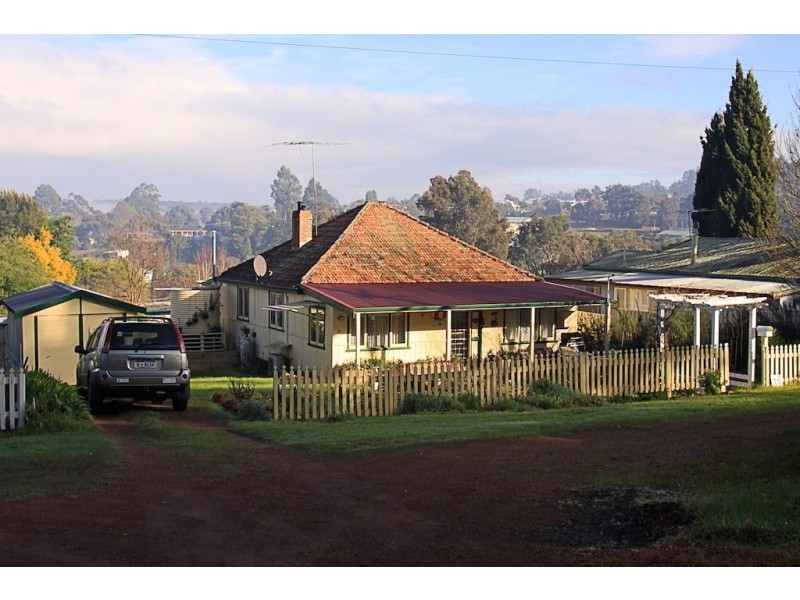 31 Padbury Street, Bridgetown WA 6255