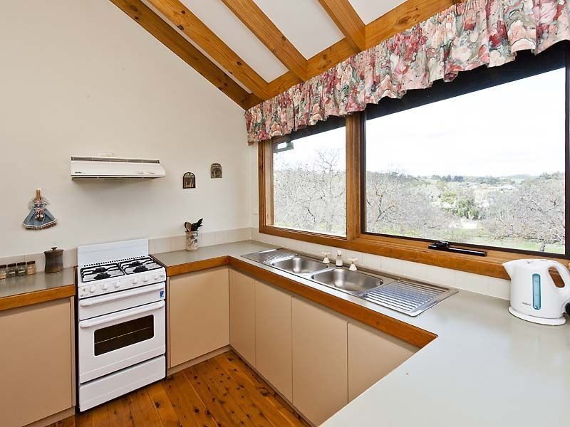 12 Lukis Street, Balingup WA 6253