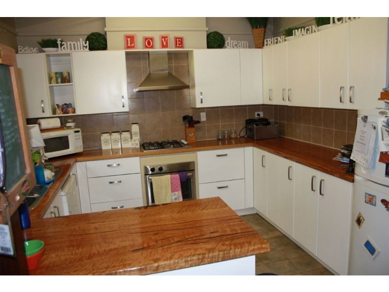 11 Hester Road, Hester WA 6255