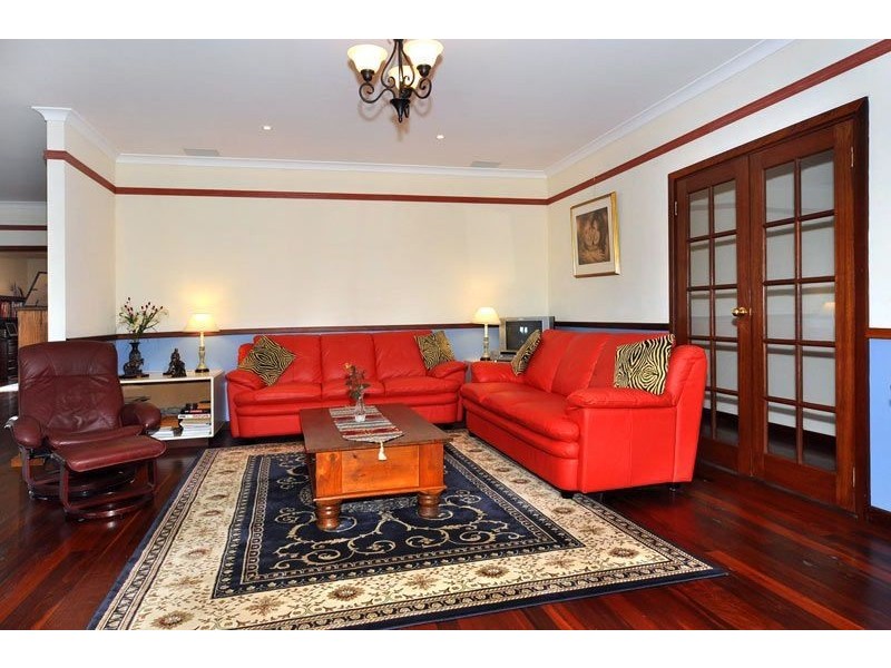 77 Bailey Hts, Balingup WA 6253