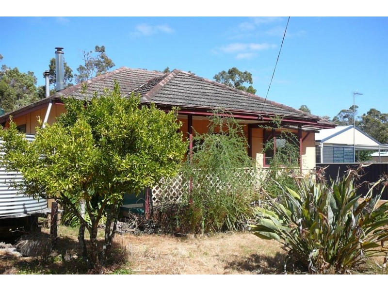 7 Giles Street, Wilga WA 6243