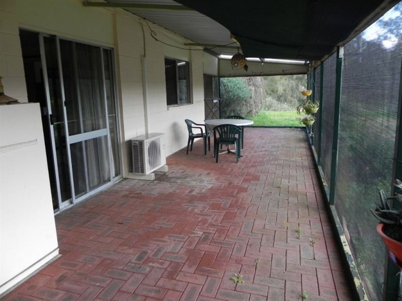 3 Watersford Road, Winnejup WA 6255