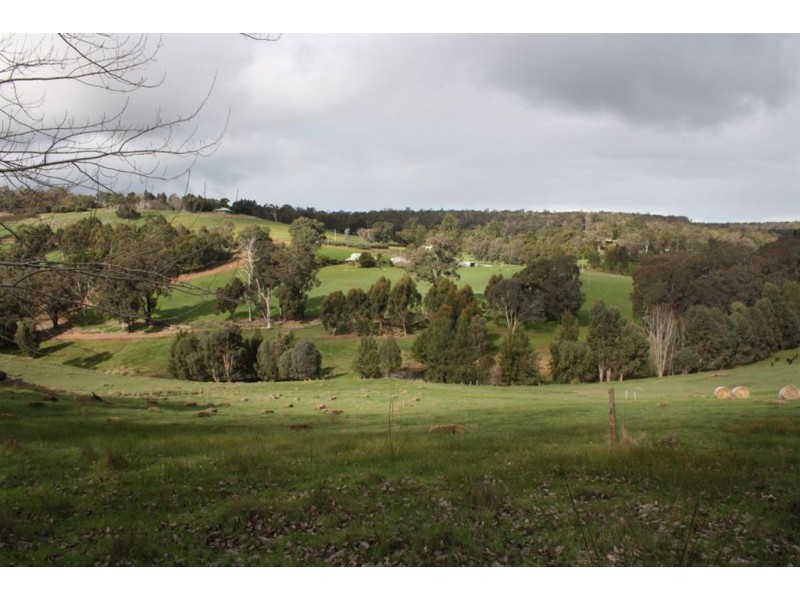 142 DAVIES STREET, Bridgetown WA 6255