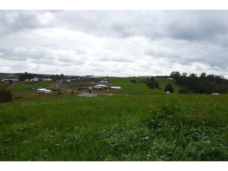 132 GOLDEN ASH RISE, Bridgetown WA 6255