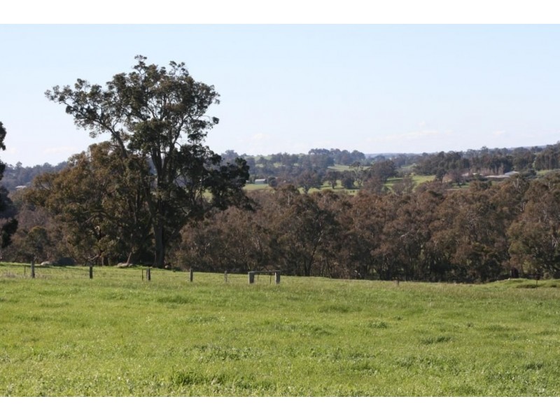 LOT 215 RIDGE VIEW AVE, Boyup Brook WA 6244