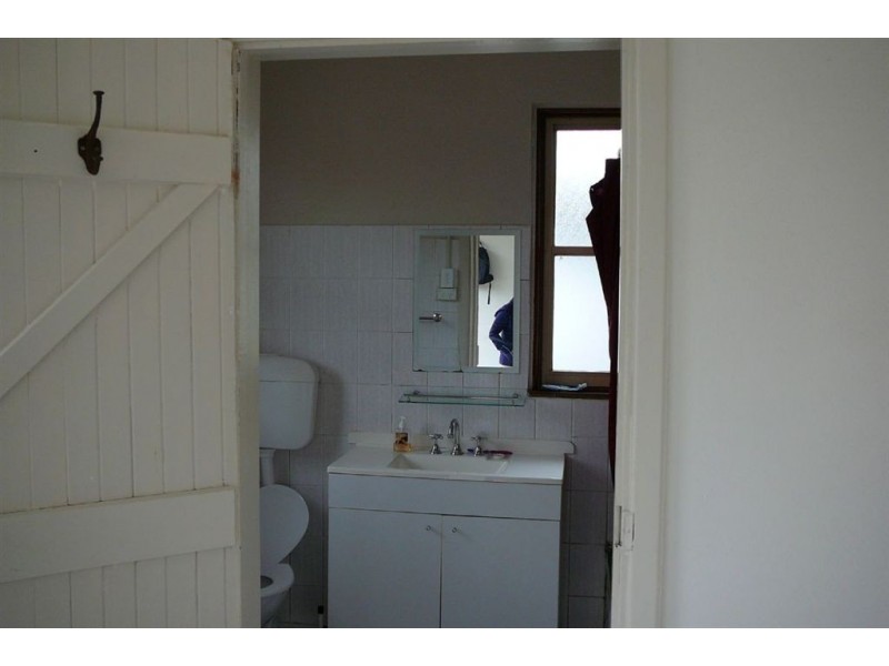 64 JAYES ROAD, Boyup Brook WA 6244