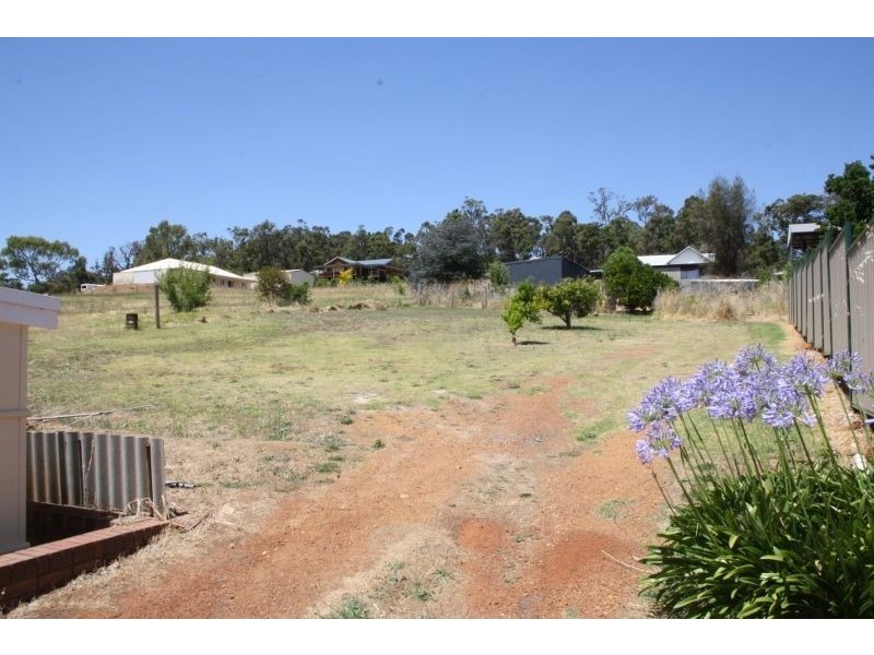 24 PADBURY ROAD, Bridgetown WA 6255