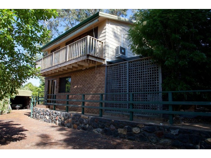 17 McALINDEN STREET, Bridgetown WA 6255