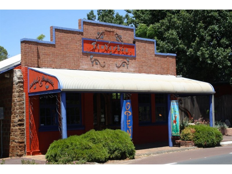 14 MOORE STREET, Balingup WA 6253