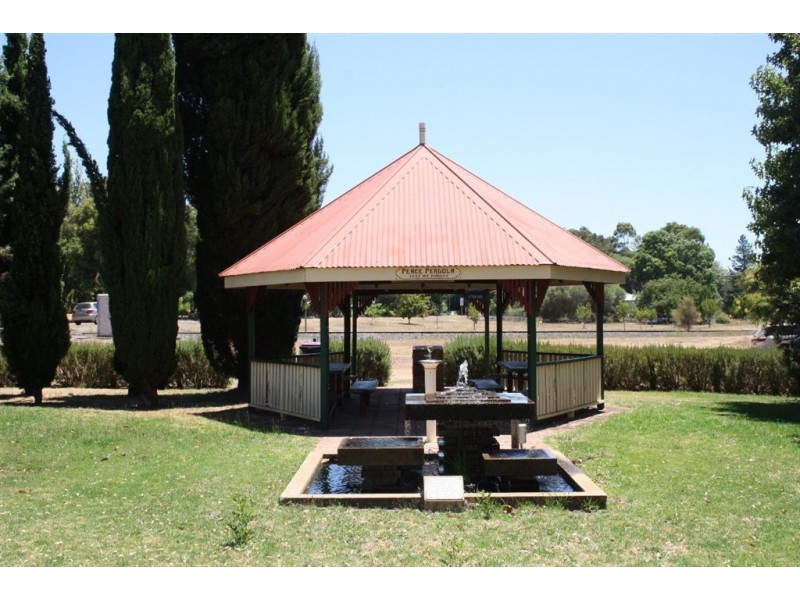 14 MOORE STREET, Balingup WA 6253