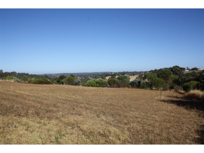 103 ROBINIA WAY, Bridgetown WA 6255