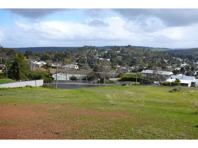 16 EWING PLACE, Bridgetown WA 6255