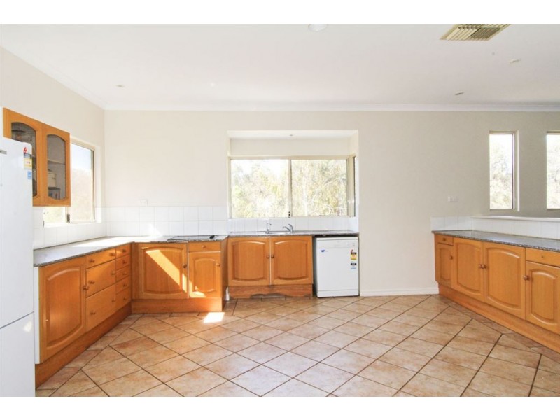 15 West Blackwood Tce, Bridgetown WA 6255