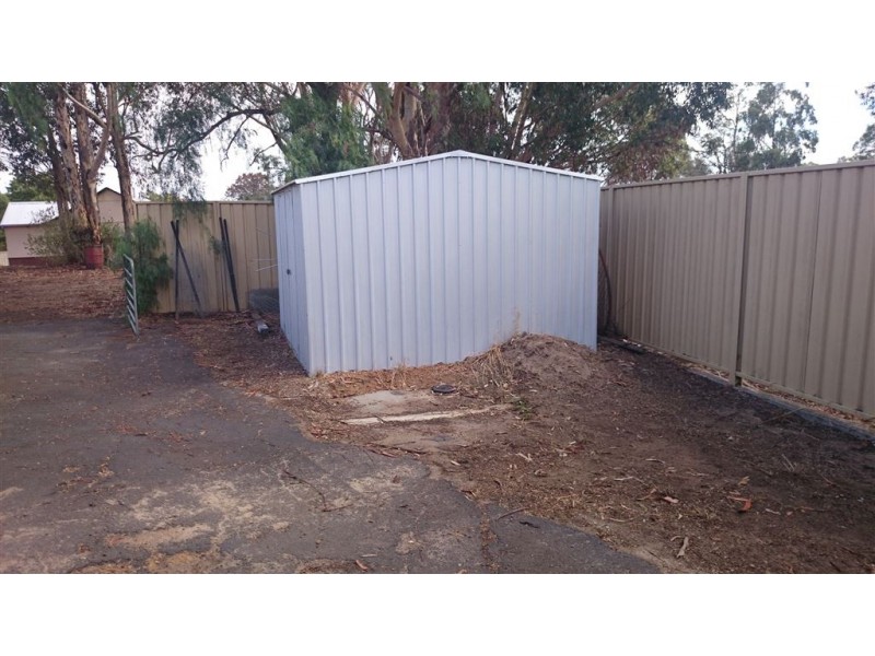 17 Inglis Street, Boyup Brook WA 6244