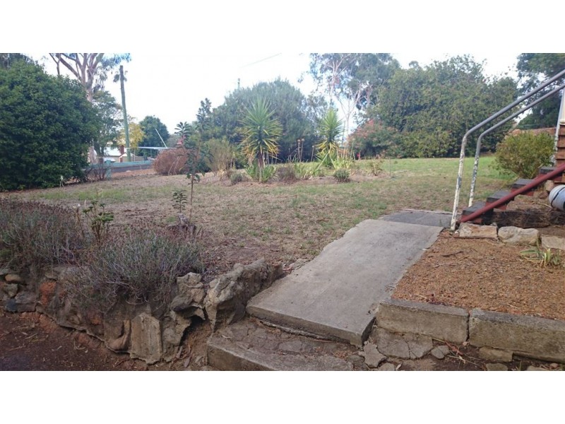 17 Inglis Street, Boyup Brook WA 6244