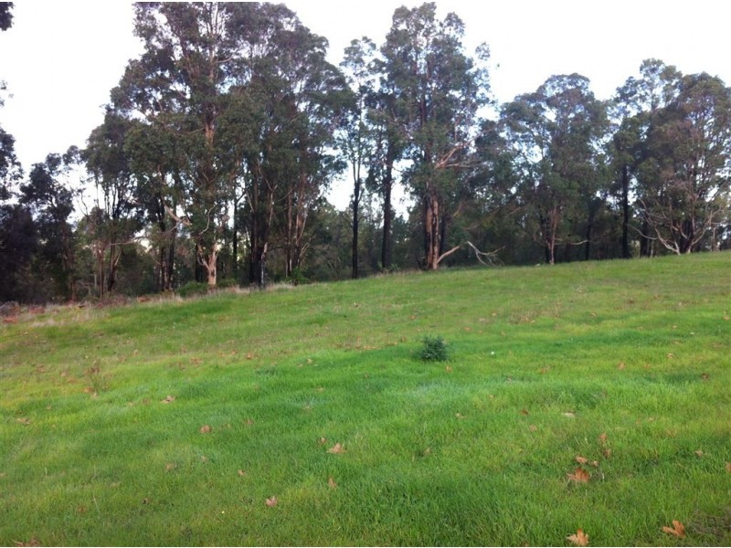 19 MANOR RIDGE, Bridgetown WA 6255