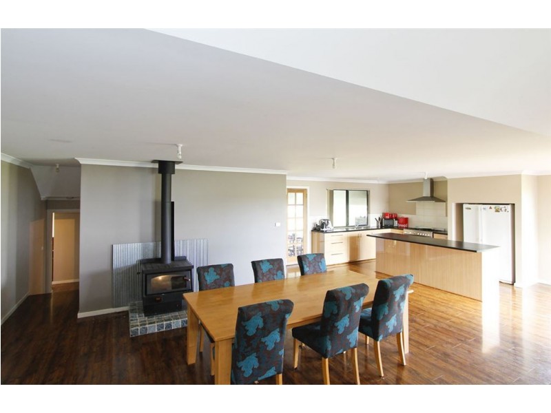 14 MANOR RIDGE, Bridgetown WA 6255