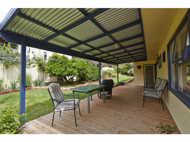 2 PADBURY RD, Bridgetown WA 6255