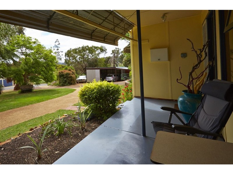 2 PADBURY RD, Bridgetown WA 6255