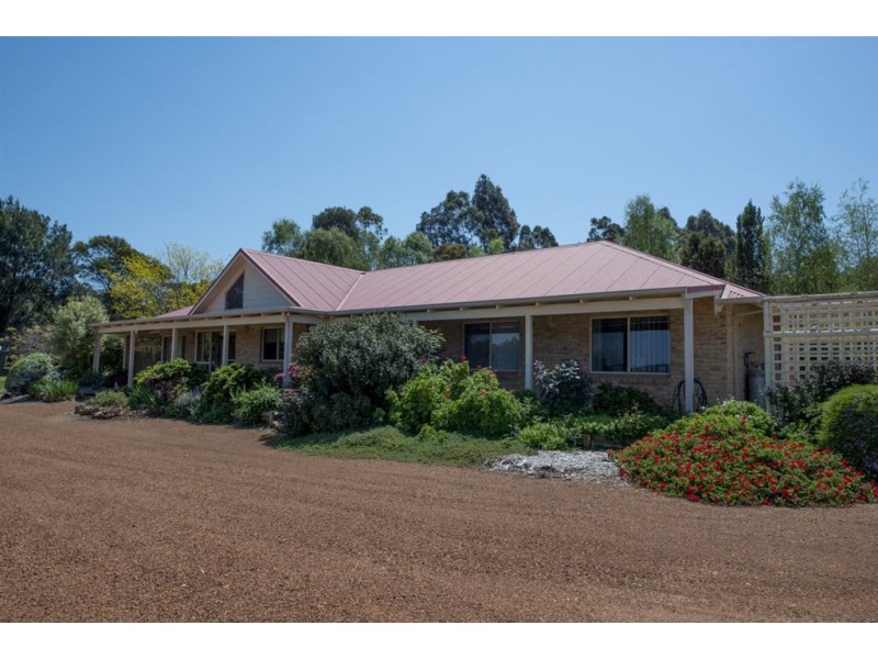15 LANSDOWNE VIEW, Bridgetown WA 6255