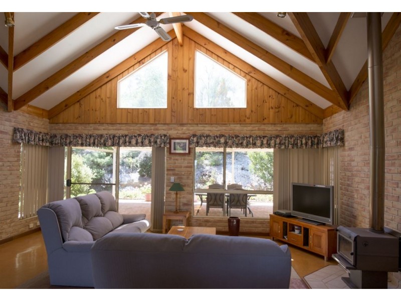 15 LANSDOWNE VIEW, Bridgetown WA 6255