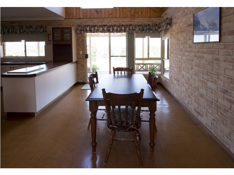 15 LANSDOWNE VIEW, Bridgetown WA 6255