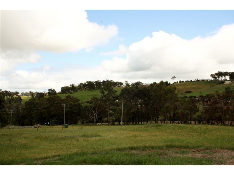 109 ROBINIA WAY, Bridgetown WA 6255