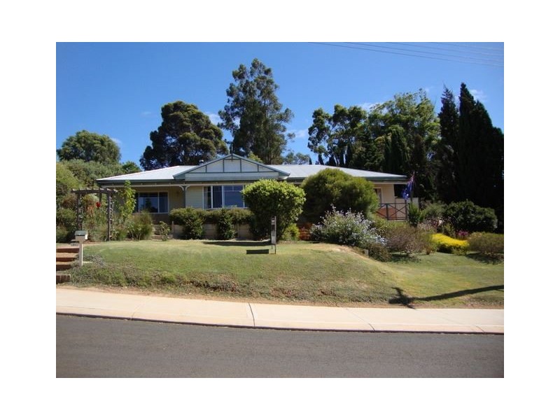 31 Forrest Street, Bridgetown WA 6255