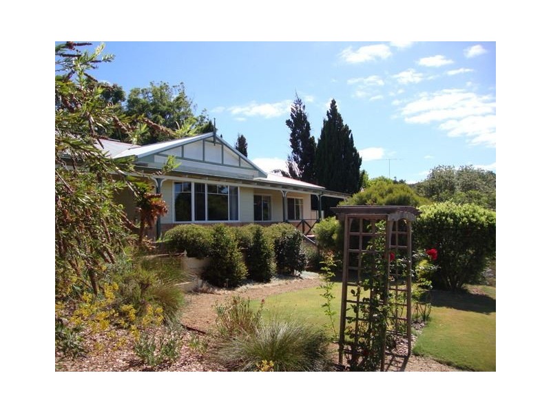 31 Forrest Street, Bridgetown WA 6255