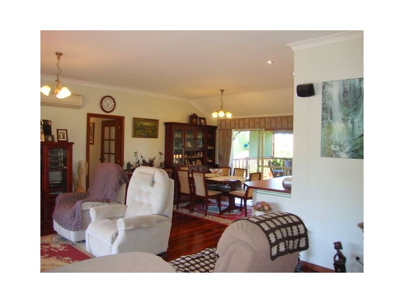 10 ROBINIA WAY, Bridgetown WA 6255