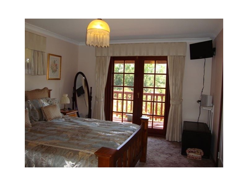 10 ROBINIA WAY, Bridgetown WA 6255