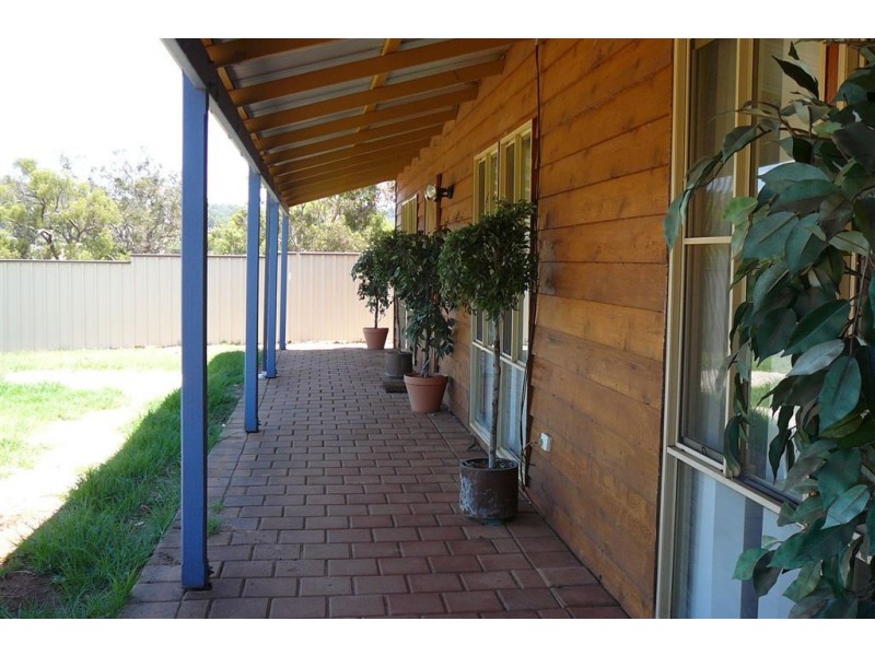 20 somme Street, Bridgetown WA 6255