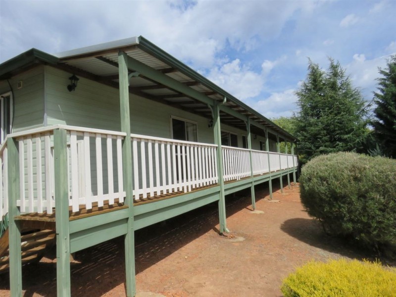 11 HILLCREST RISE, Bridgetown WA 6255