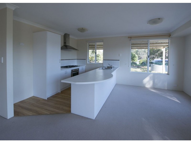 95 Blackwood Rd, Greenbushes WA 6254