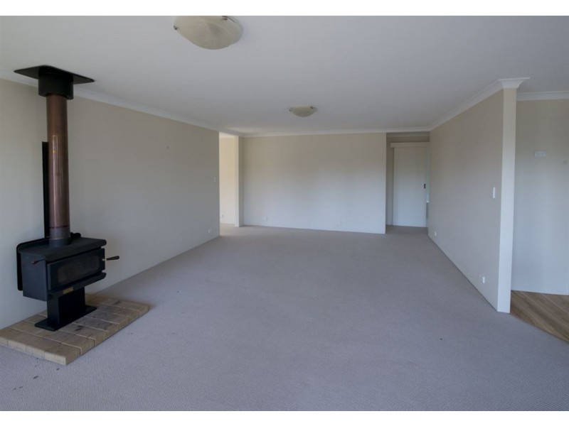 95 Blackwood Rd, Greenbushes WA 6254