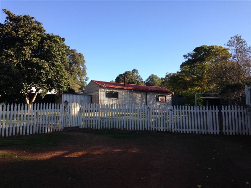 55 Railway Parade, Boyup Brook WA 6244