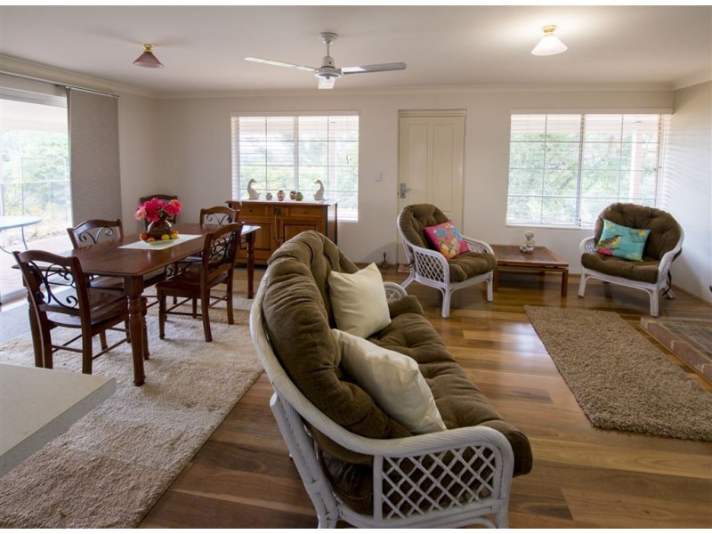 6 Railway Tce, Bridgetown WA 6255