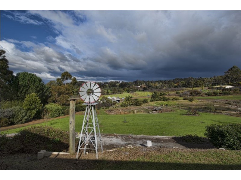 51 Peninsula Road, Bridgetown WA 6255