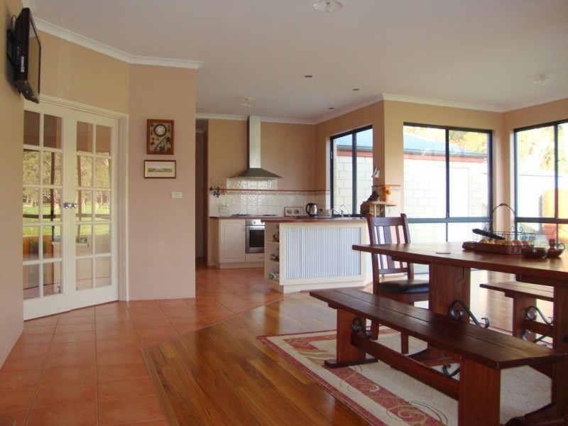 789 Mokerdillup Road, Bridgetown WA 6255
