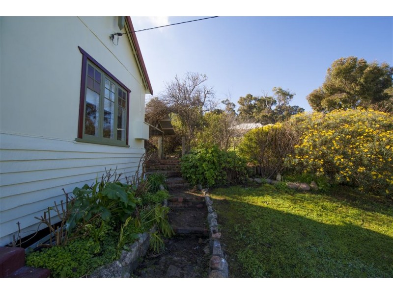 67 Forrest St, Bridgetown WA 6255