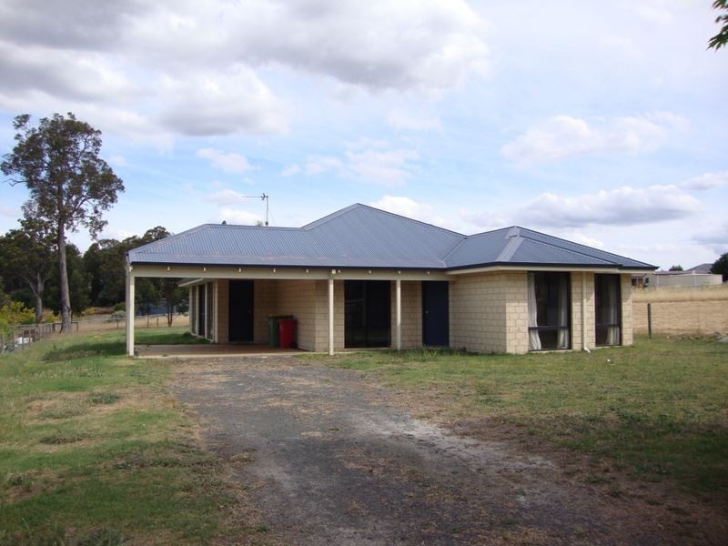 7 Balmoral Drive, Bridgetown WA 6255