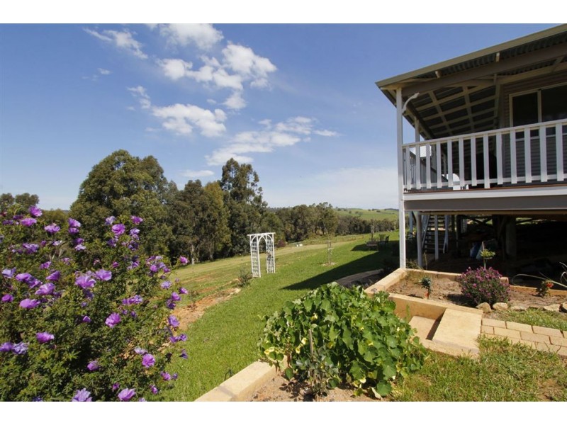 6 LEFROY ROAD, Bridgetown WA 6255