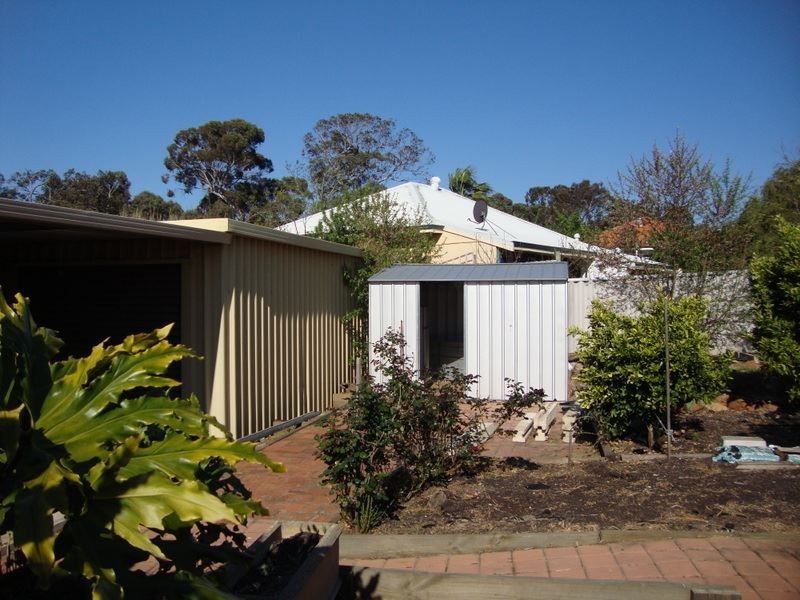 4 JAYES ROAD, Boyup Brook WA 6244