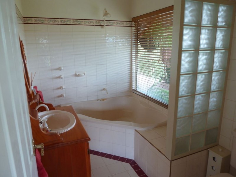 5 SUTTON CLOSE, Bridgetown WA 6255