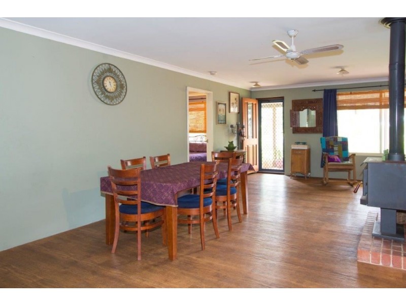 8 McAlinden St, Bridgetown WA 6255