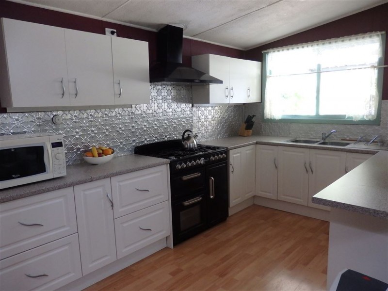 20803 South Western H’way, Mullalyup WA 6252